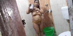 Lesbian Bhabhis Bath