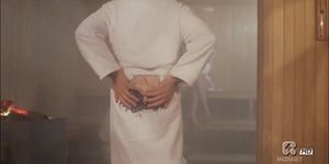 Florence Guerin - Scuola di Ladri 01 - Sauna Topless Titts