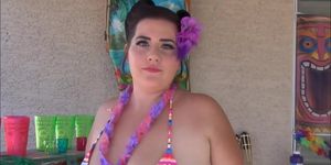 BBW Hula Dancer