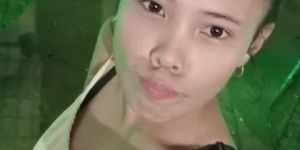 Pinay Wife Showing Naked Body on Video Call (Pinay Porn)