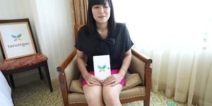 Rei Hoshino Is An Older Japanese Married Woman Looking For Fun