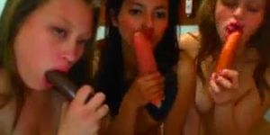Teen Webcam Girls Lesbian Orgy Part 3