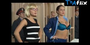 Sara Oks Butt,  Breasts Scene  in Schastlivyy Konets (Mariya Shumakova)