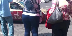 Un deliciosos culo en leggins