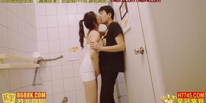 Pick up Hot Asia girl in Public toilet dragged a stranger into her room for Blowjob and passionate sex