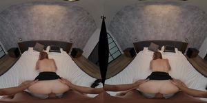 Annie King Get Your Cum VR