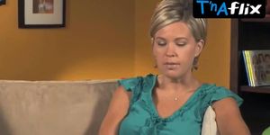 Kate Gosselin Breasts Scene  in Jon AND Kate Plus 8