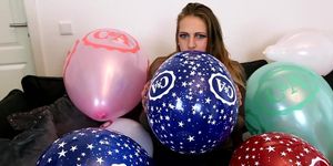 hol_561_angel__popping-c-and-a-balloons-and-blow2pop-blue-q16_web