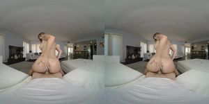 Angel’s First Creampie Vr - Blonde Angel