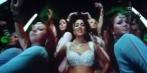 shreya sexy dance