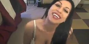Sexy Webcam Girl Chats And Plays Around (Briana Lee)