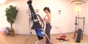 asian get fucked at gym (Anna Natsuki)