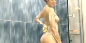 Sweet amateur teen girl showering - camtocambabe