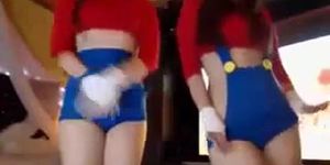 Sexy teen MissDulce Mario Bross!!!!