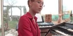 Piano Teacher gets a screw with student