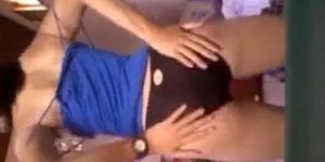 Desi lady fingering her hairy Indian pussy on livecam