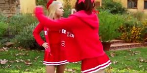 Lesbian cheerleaders fourway fun after pratice