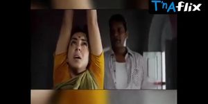 Sanjjanaa Galrani Sexy Scene  in Dandupalya 2