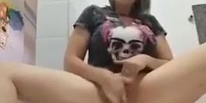 selfie masturbating