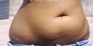 Desi Deep Navel show