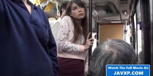 Nice Asian Teen on The Bus, Japanese JAV