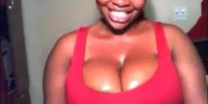 Ebony titsjob live webcam