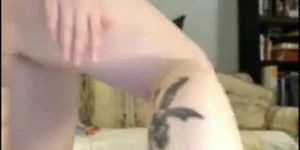 Horny BBW has totally amazing body plays pussy live cam