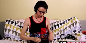 Nerdy twink Aaron Martin jacking it rough after interview