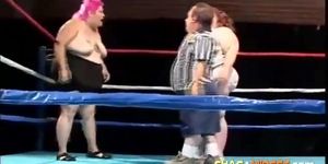 Fat Chicks Are Wrestling in the Ring