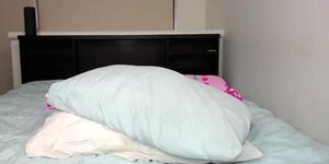 Japan Cute Teen Orgasming On Cam Show (Cum girl)