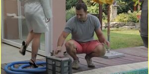 Handyman Wants To Shag Leggy Blonde