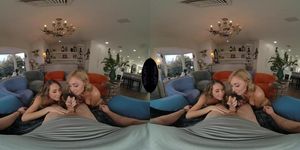 Two Teen VR (Chloe Temple, Mackenzie Mace)