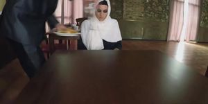 Arab gal gets free food for a steaming blowjob
