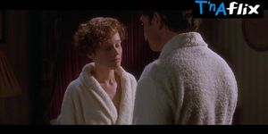 Penelope Ann Miller Sexy Scene  in Year Of The Comet (Ann Poll)