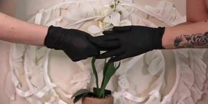 Seska Lucy Larue And Seska Splooge Messy Nitrile Glove Asmr Lewd Pussy Licking Porn