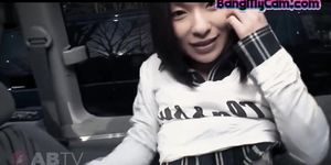 uncensored japanese girl camgirl in a car give bj camshow