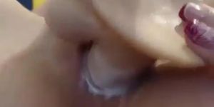 Close up dildo fucking a juicy pussy