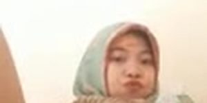 Bokep Indo Yani Hijab Kebelet Ngewe Ampe Masturbasi