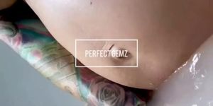 Pregnant Shower (PerfectGemz)