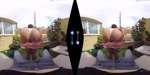 VR Porn Sorority Slut Julia Helping You Adapt On College BaDoink VR (Julia De Lucia)