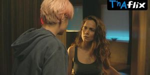 Alice Braga Sexy Scene  in A Murder At The End Of The World