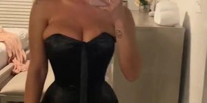 Authenticbella Corset Pussy Selfie Onlyfans Video Leaked