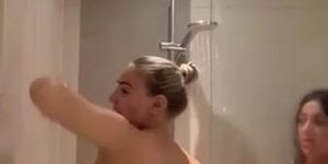 Bethany Lily April Nude Lesbian Shower Onlyfans Video