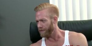 Muscly ginger cums solo