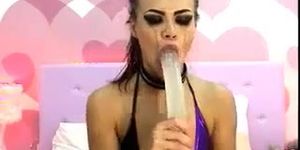 NicolettXXX does deepthroat