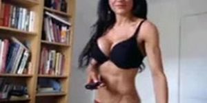 Leila Cupcakes - Real Amateur MILF Fit Girl On Cam