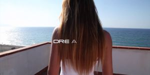 Dream Girl - Alexa