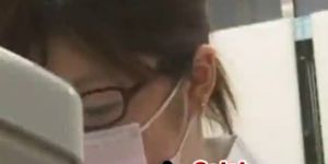 Japanese Dentist Nurse Gives Handjob To Patient