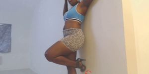 Ebony Sexy Dance Tease 1