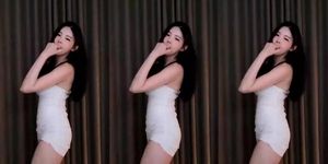 BJ?? Ham Jjing (HyunA - Lip & Hip) Sexy Dress Dance